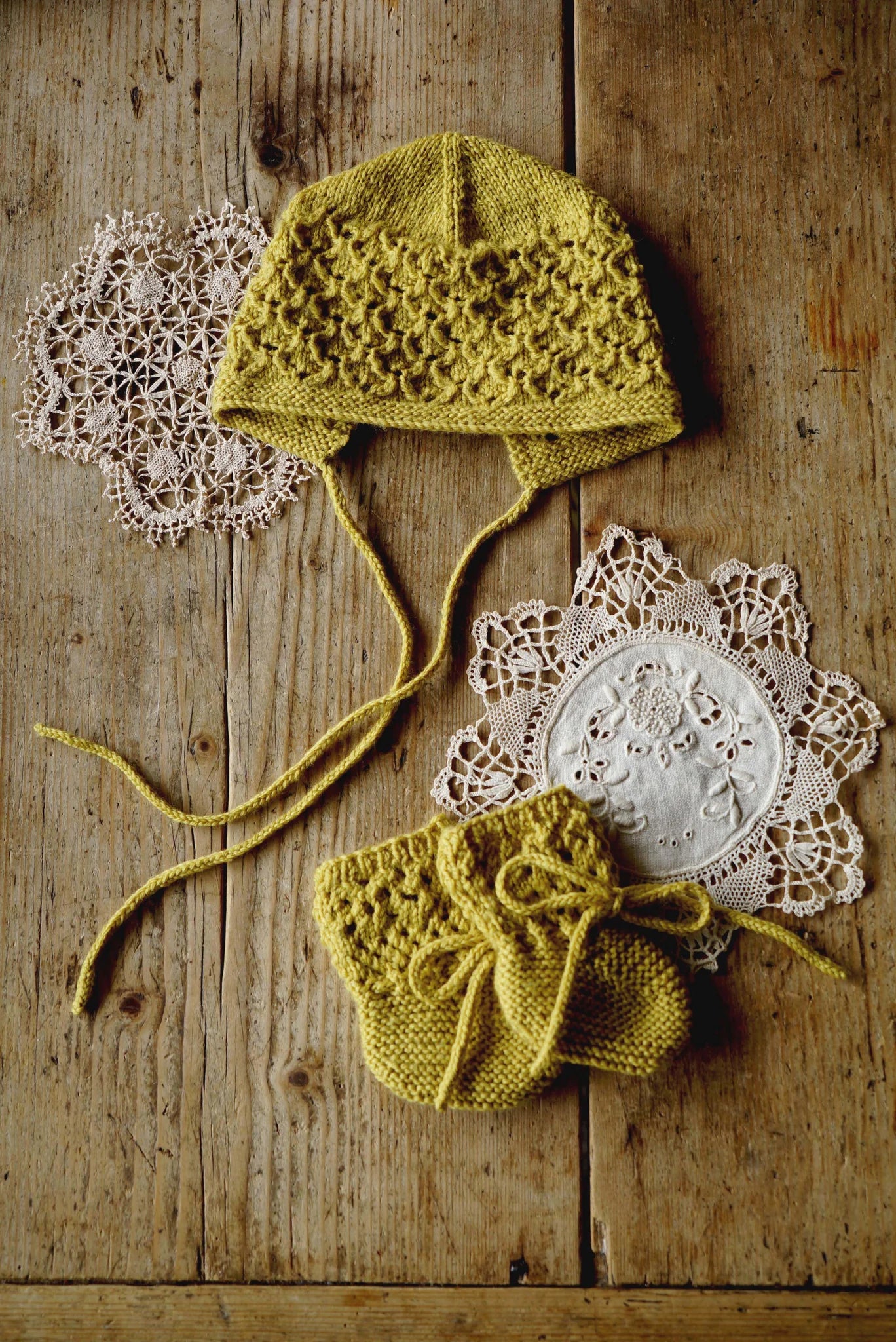 Lisa F Gabriella Bonnet and Booties BC79