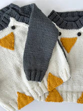 103 Touch Pattern Penguin
