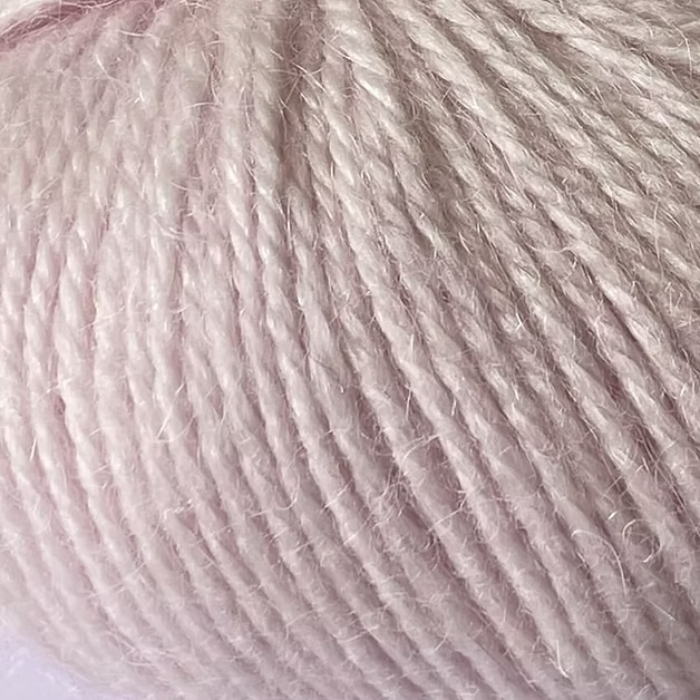 Crucci Aella 8 Ply