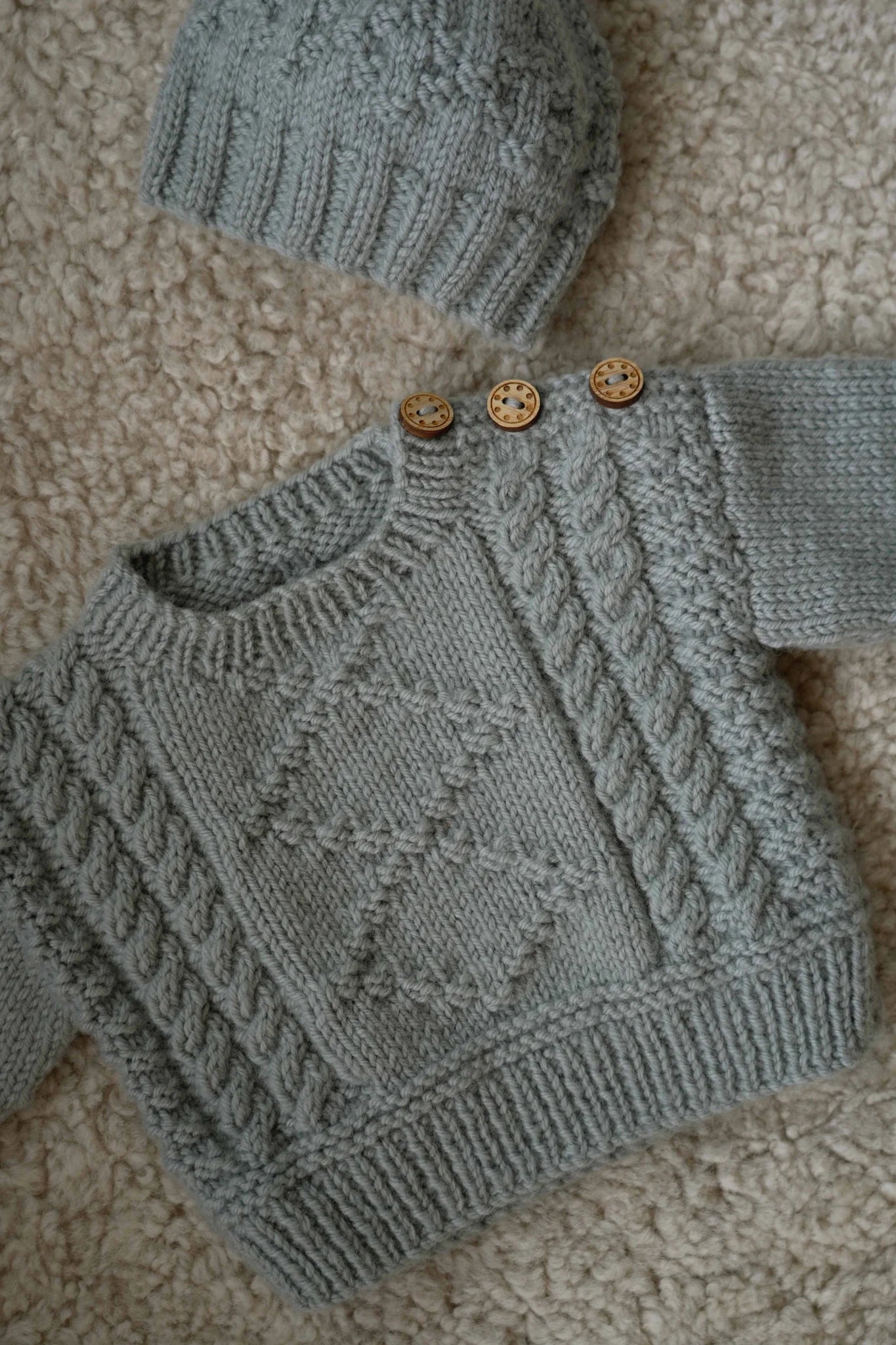 Lisa F Sebbe Sweater BC127