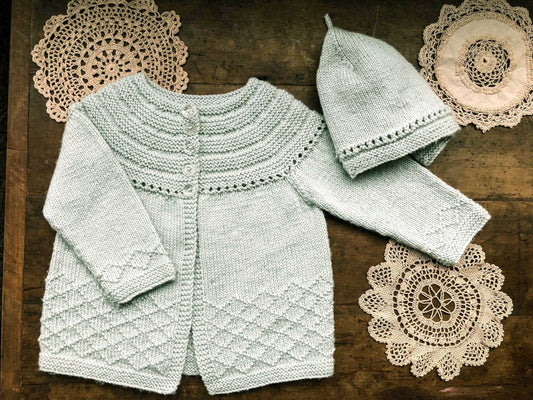 Lisa F Amelie Ann Cardigan and Hat  4 Ply BC86