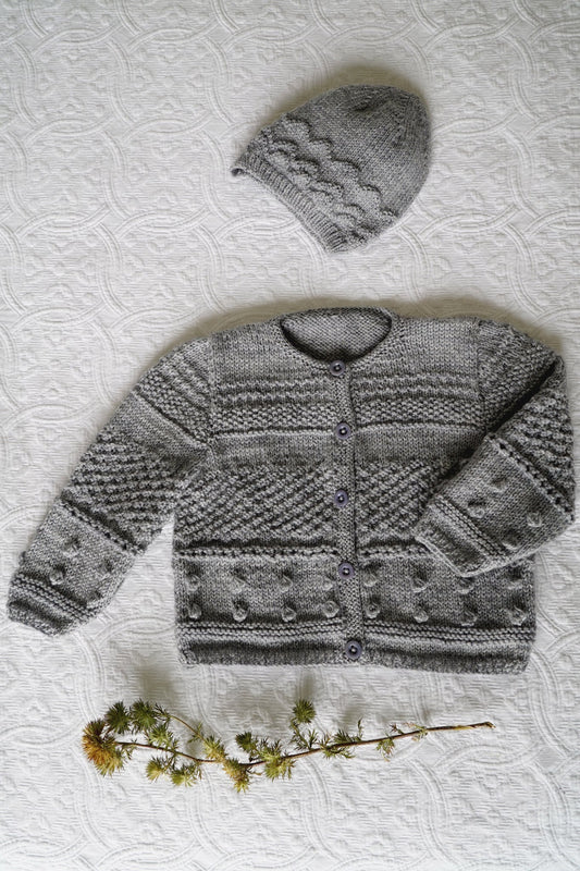Lisa F Frankie Cardigan and Hat 4 Ply BC91