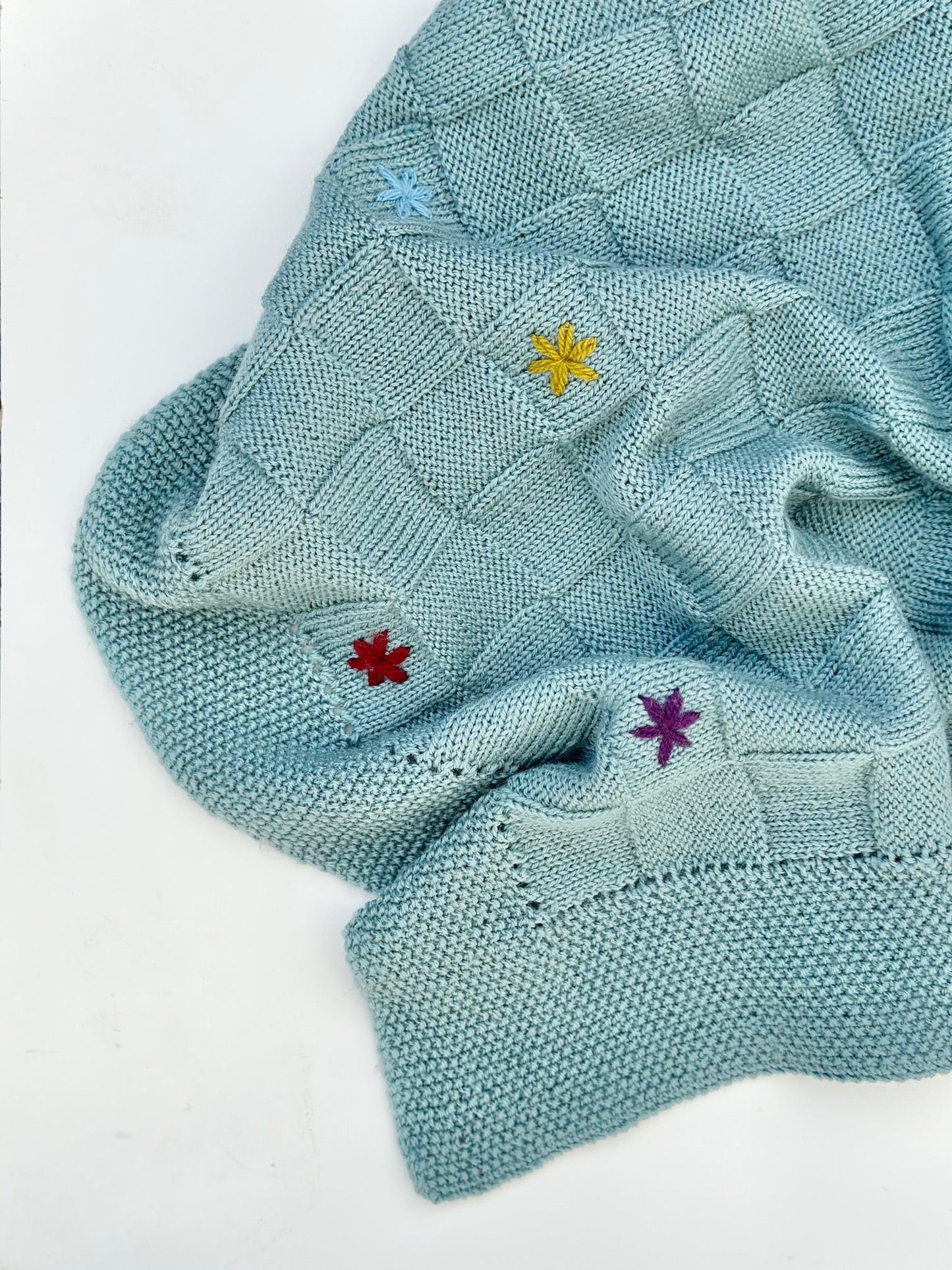 Knitting Kits Daisy Blanket