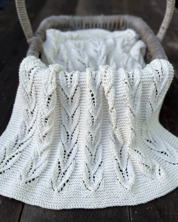 Kiwi Knit Pattern Willow Blanket