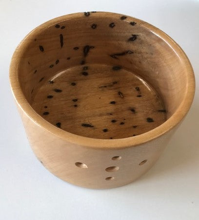 Dene Dormer Wooden Yarn Bowl DD110