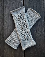 Kiwi Knit Pattern Avery Mitts-Double Knit